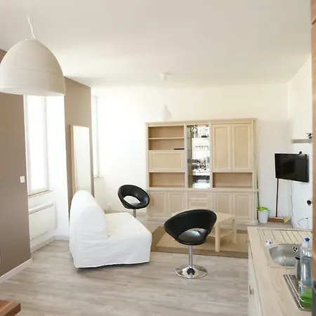 Le 17, Appartement Beaune Beaune  Extérieur photo