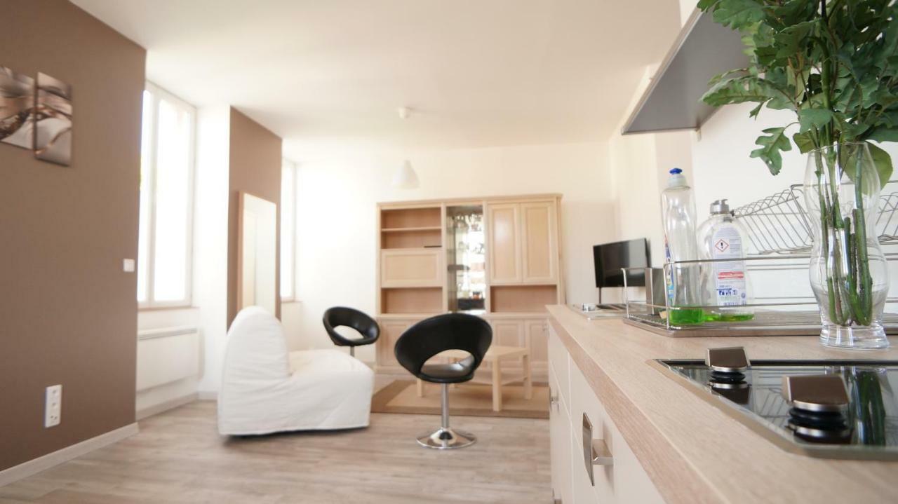 Le 17, Beaune Apartment *