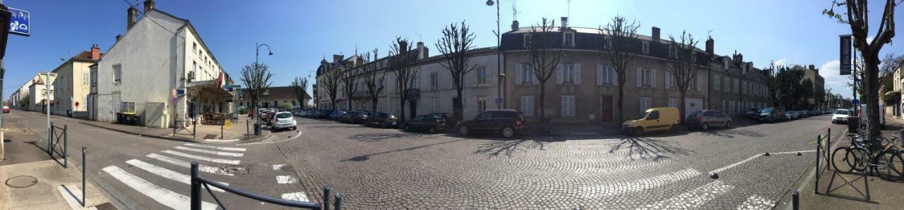 Le 17, Beaune Beaune (Cote d'Or)